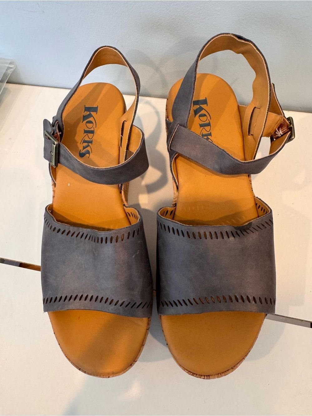 Korks Gray Leather Platform 3” Wedges - Picture 2 of 6